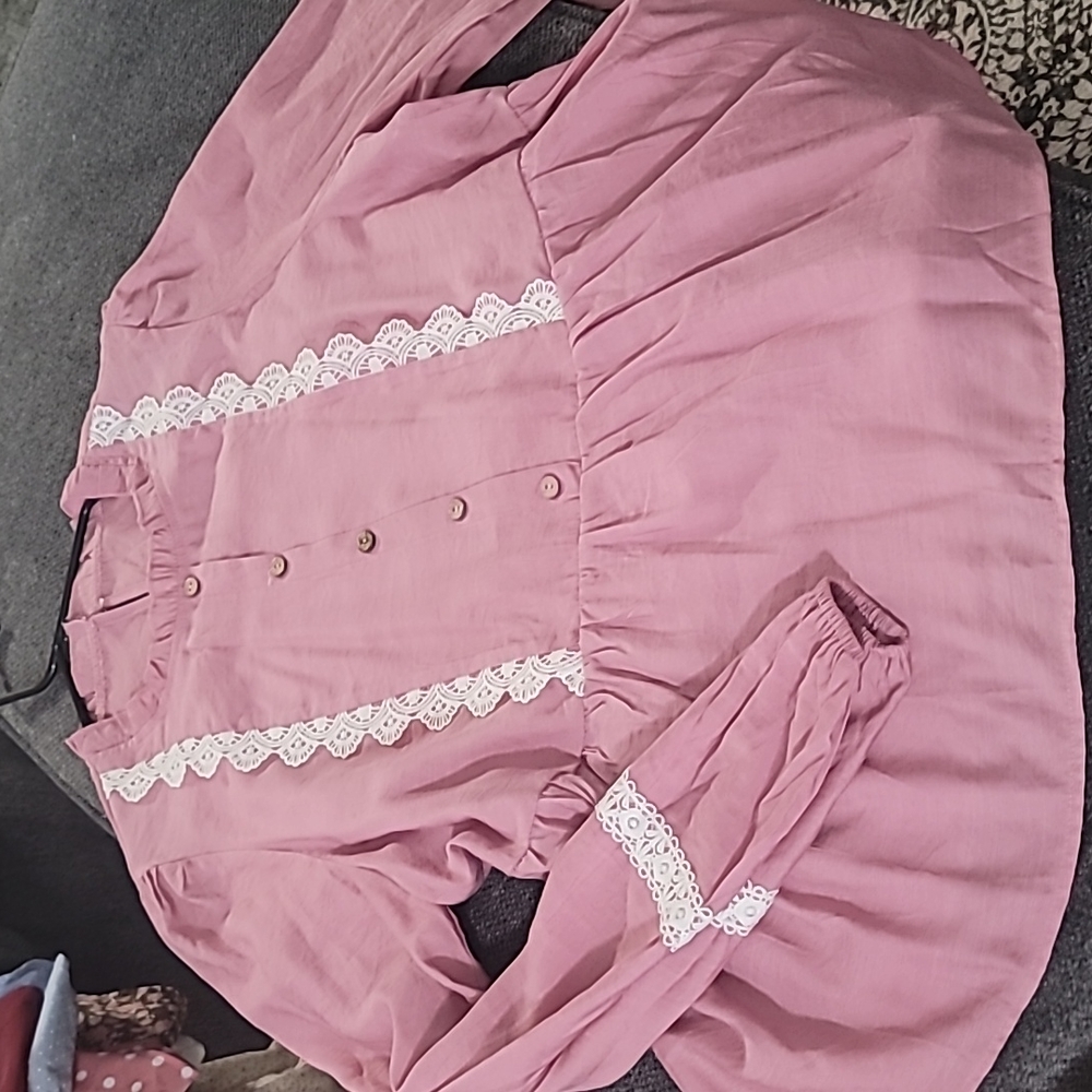 Pinkish blouse peplum